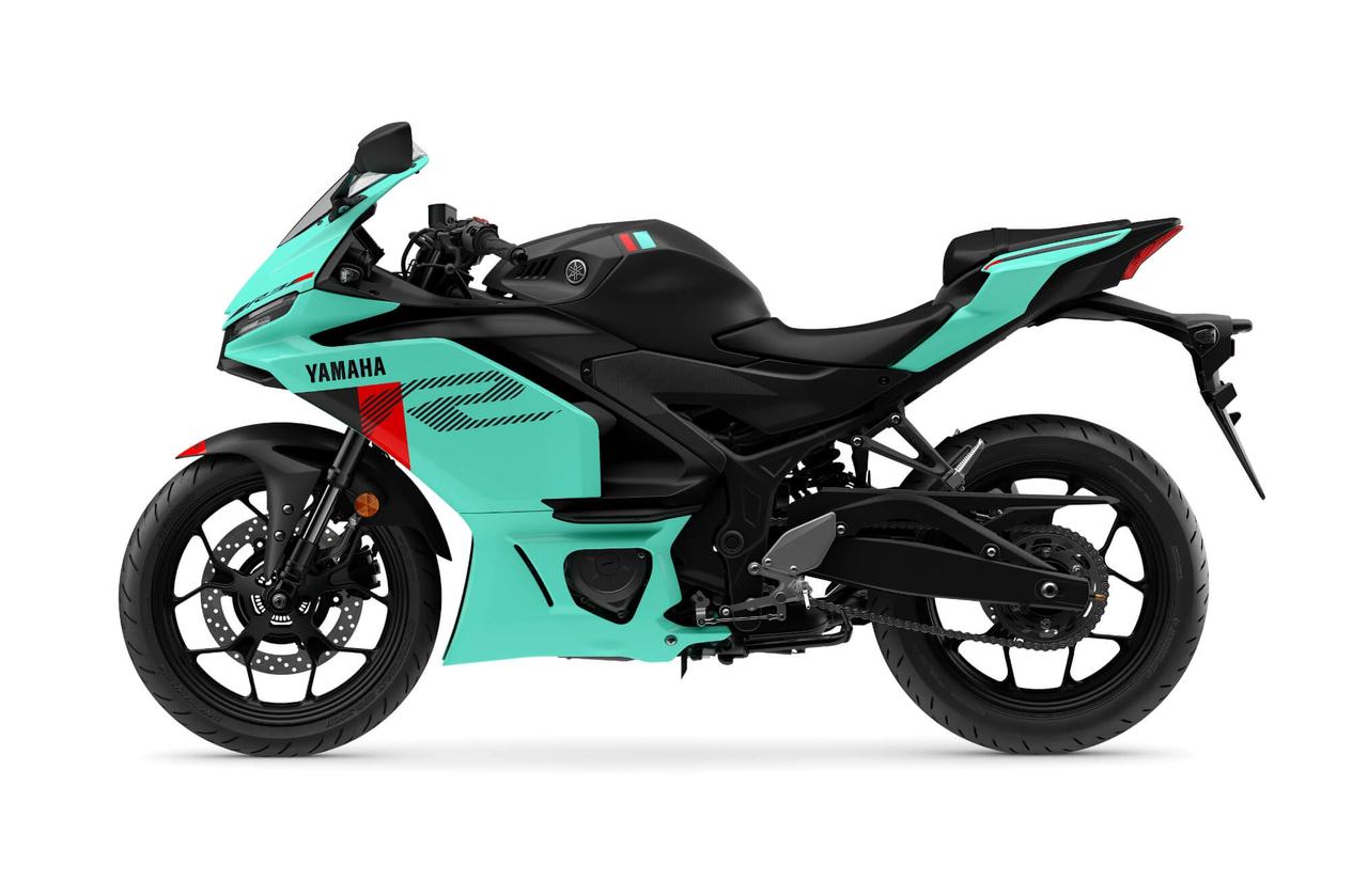 画像: YAMAHA YZF-R3 ABS / 70th Anniversary Edition ABS 税込価格：72万6000円 / 74万800円