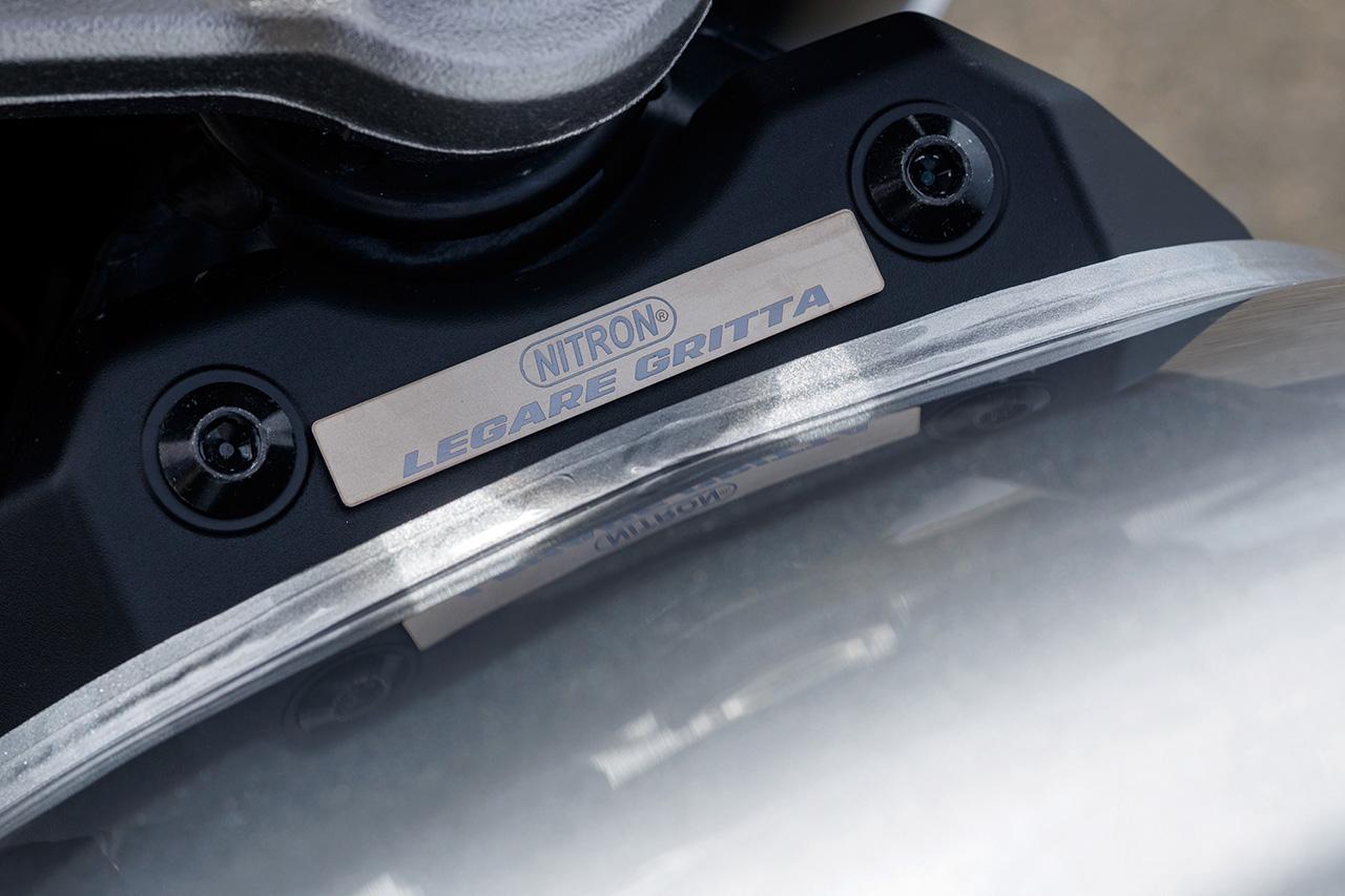 画像1: パッセージではロースタイルのコンプリート車であるLSを多機種で展開。CB1000Fでも展開するが、こちらはスポーツ志向のコンプリート。専用エンブレムも用意。