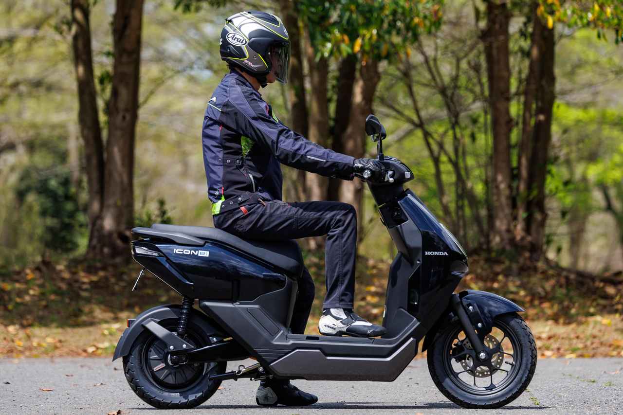画像7: ホンダ「ICON e:」インプレ｜利便性&航続距離を獲得したEVスクーター