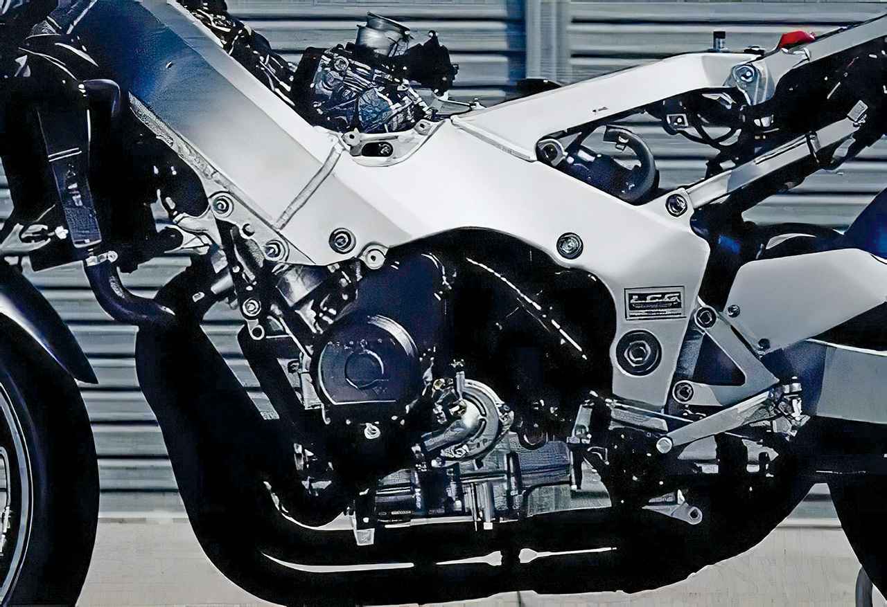 画像 : 6番目の画像 - 【写真18枚】ホンダ「CBR400RR」「CBR400R FOUR」フルカウルスポーツ編 - webオートバイ