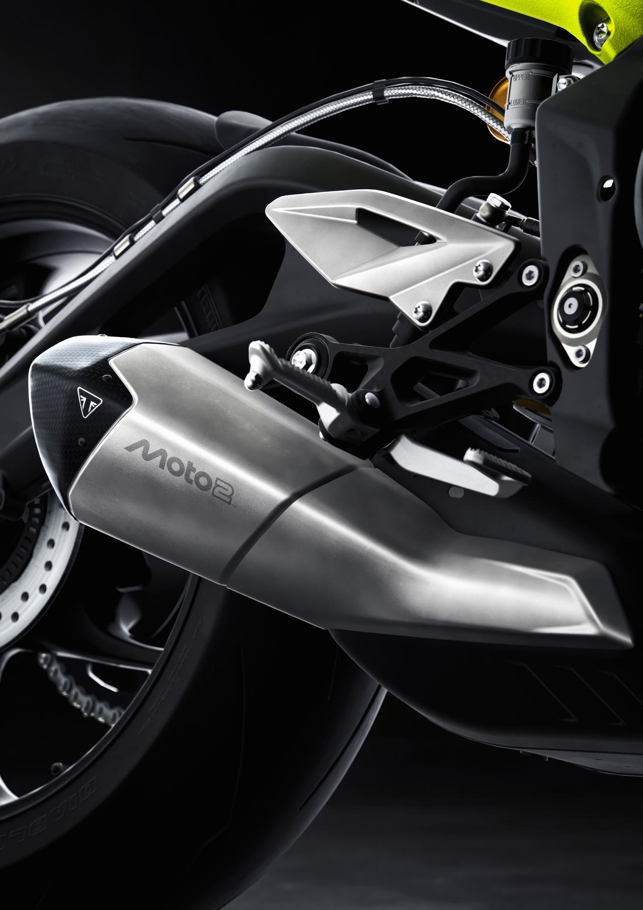 画像3: トライアンフ「Street Triple 765 Moto2™ Edition」各部解説