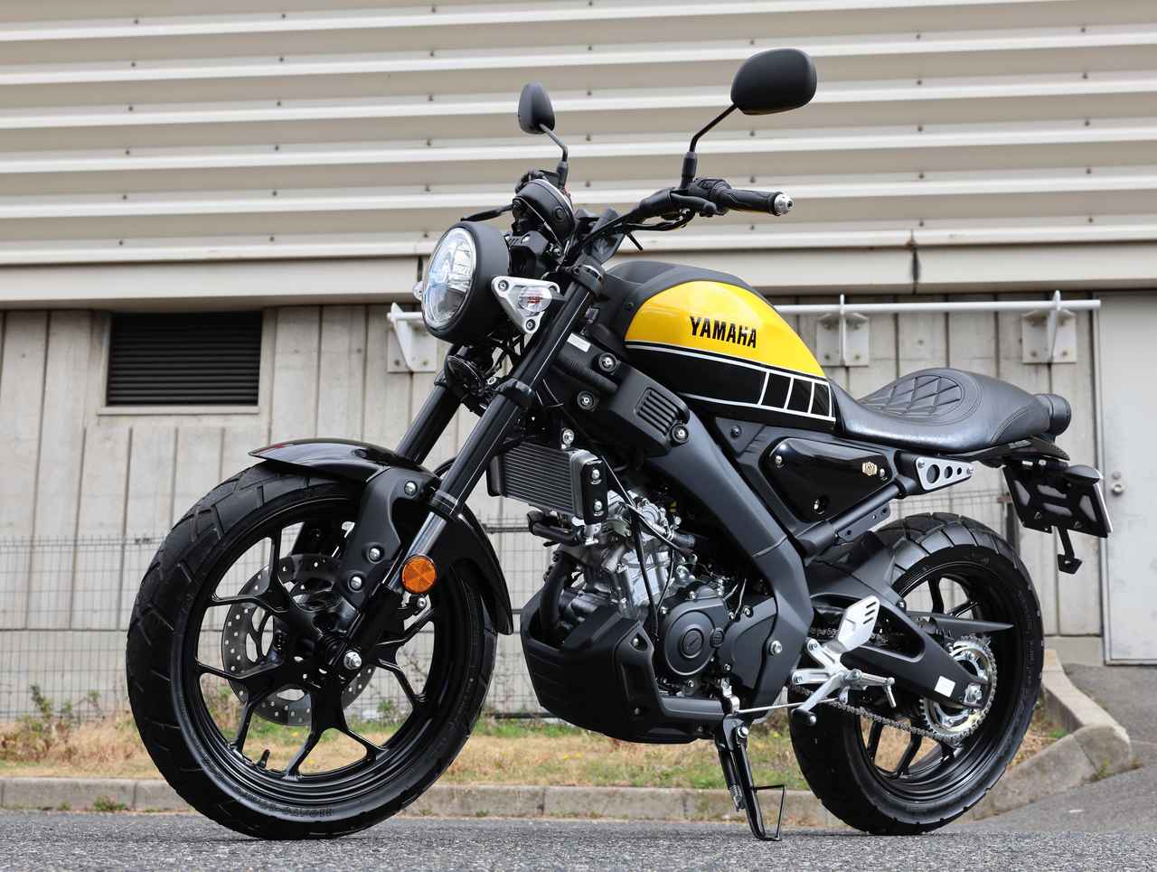 画像: ヤマハ「XSR155」実車生撮りチェック！ - webオートバイ