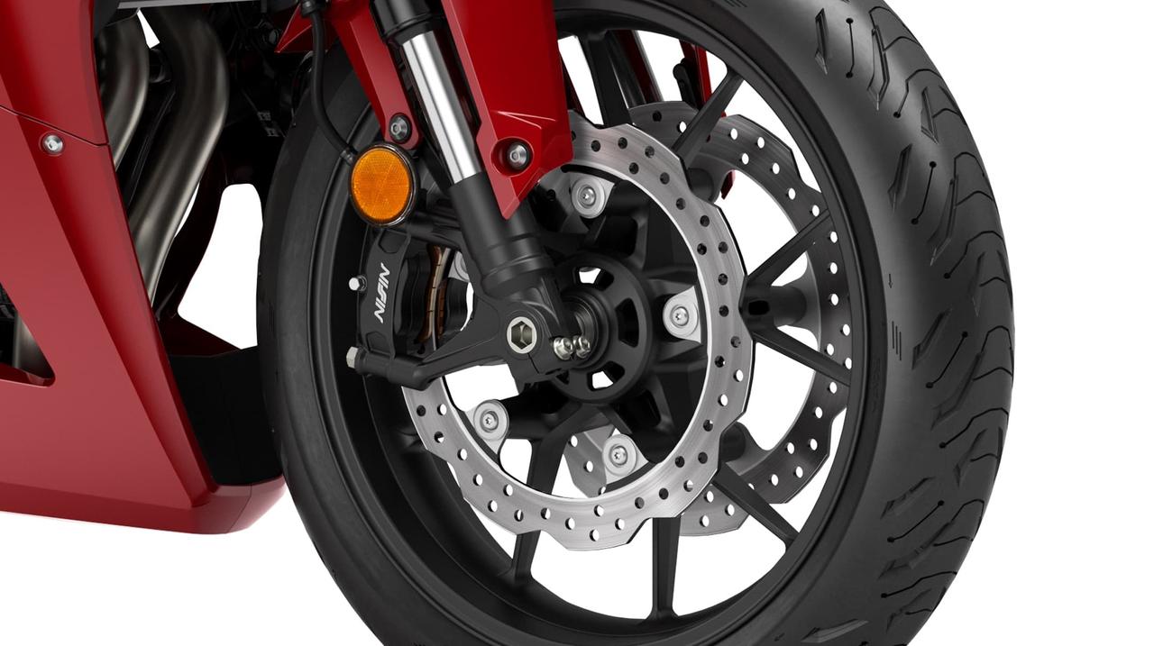 画像 : 8番目の画像 - 【写真12枚】ホンダ「CBR400R E-Clutch」 - webオートバイ