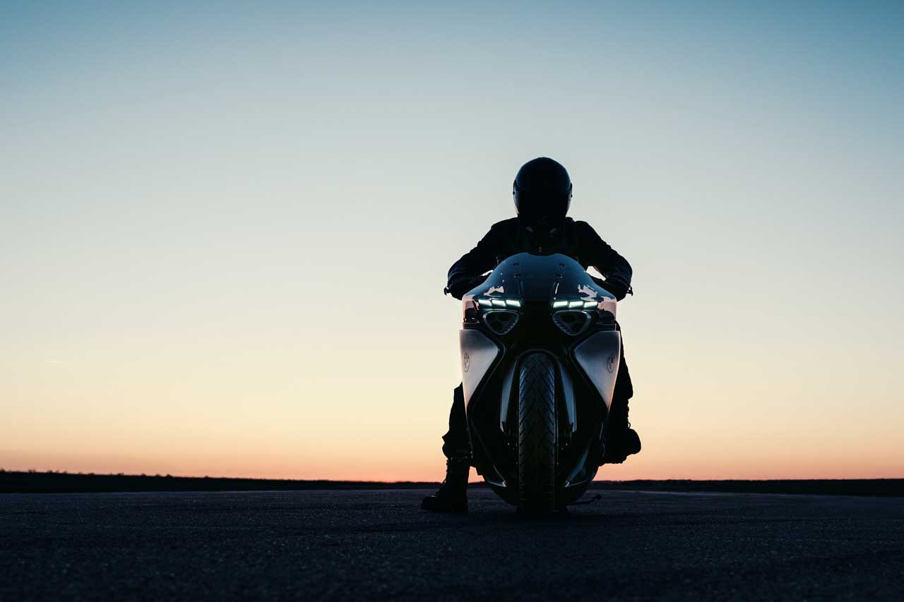 画像 : 21番目の画像 - 【写真72枚】BMW Motorrad「Vision K18」 - webオートバイ