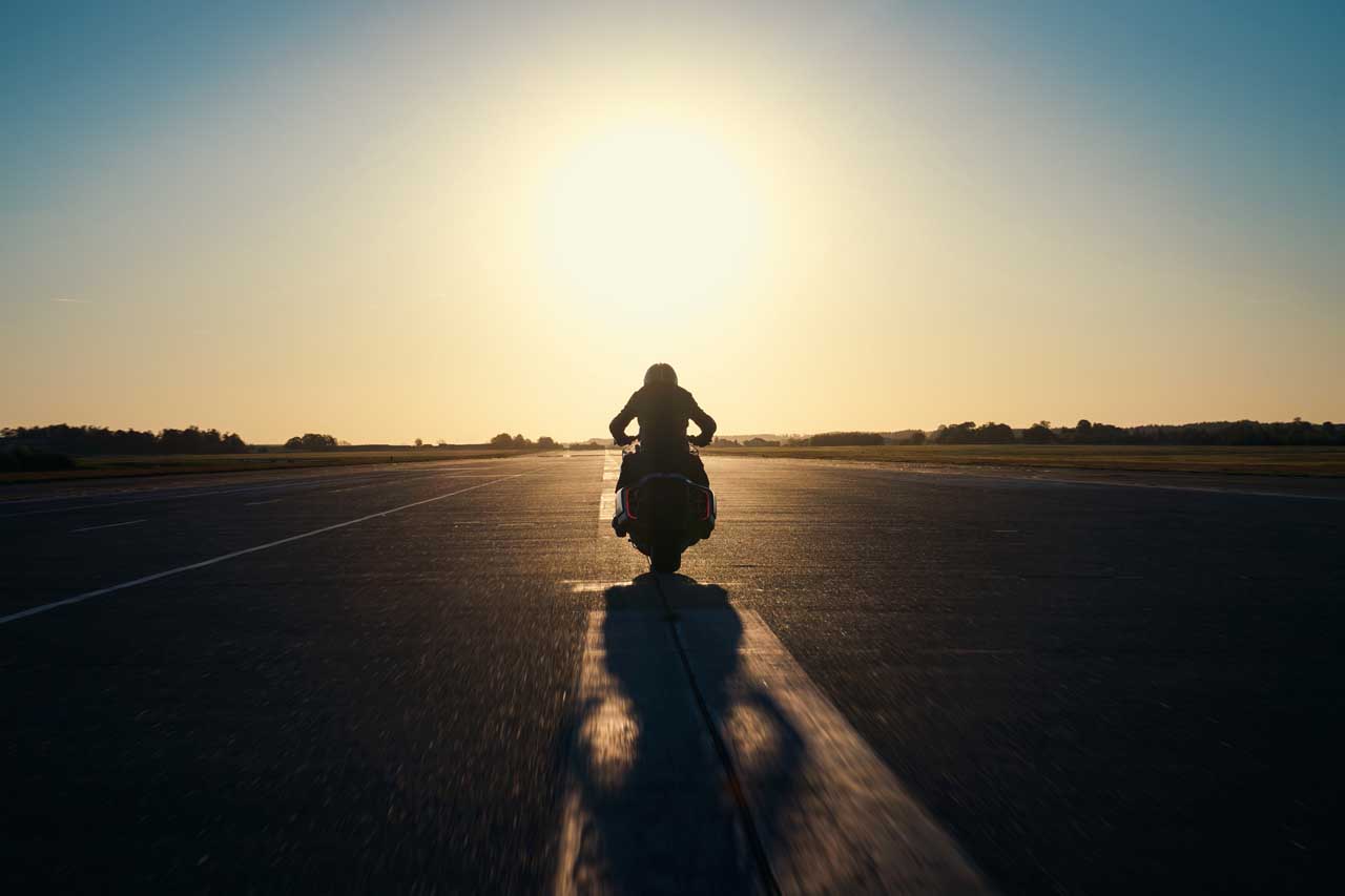 画像 : 29番目の画像 - 【写真72枚】BMW Motorrad「Vision K18」 - webオートバイ