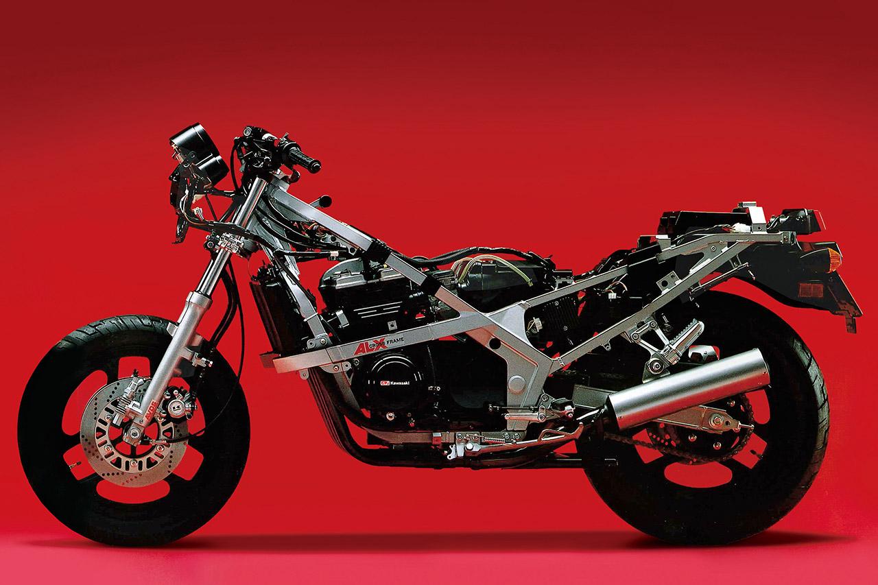 画像 : 19番目の画像 - 【写真19枚】カワサキ「ZXR400」（1989）「Ninja ZX-4RR 40th Anniversary Edition」（2026） - webオートバイ