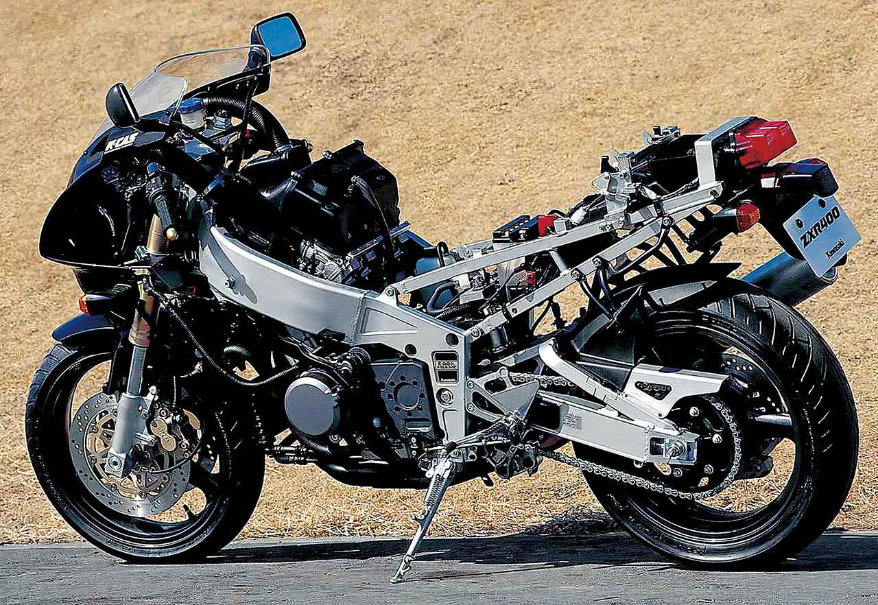 画像 : 13番目の画像 - 【写真19枚】カワサキ「ZXR400」（1989）「Ninja ZX-4RR 40th Anniversary Edition」（2026） - webオートバイ