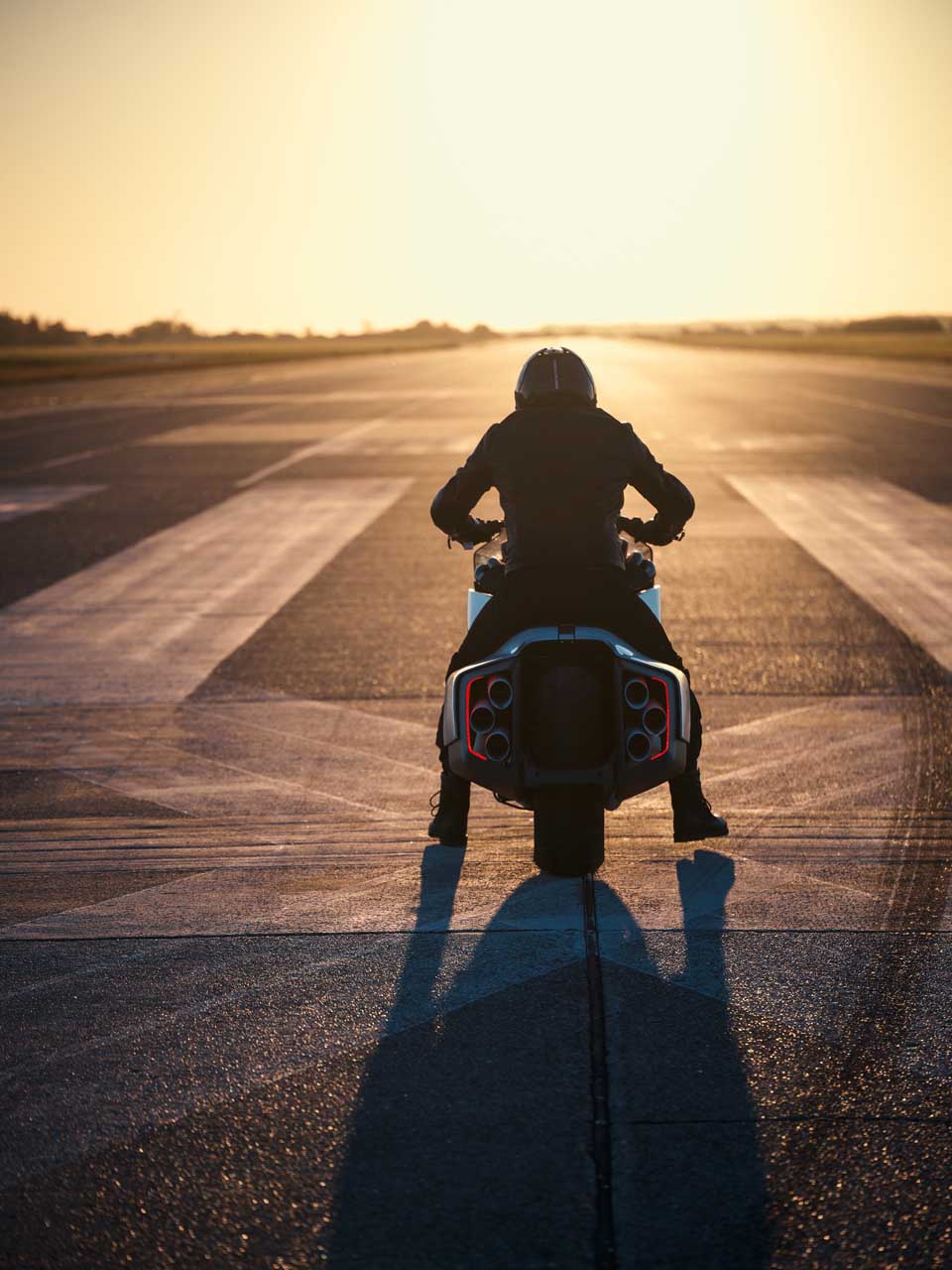 画像 : 46番目の画像 - 【写真72枚】BMW Motorrad「Vision K18」 - webオートバイ