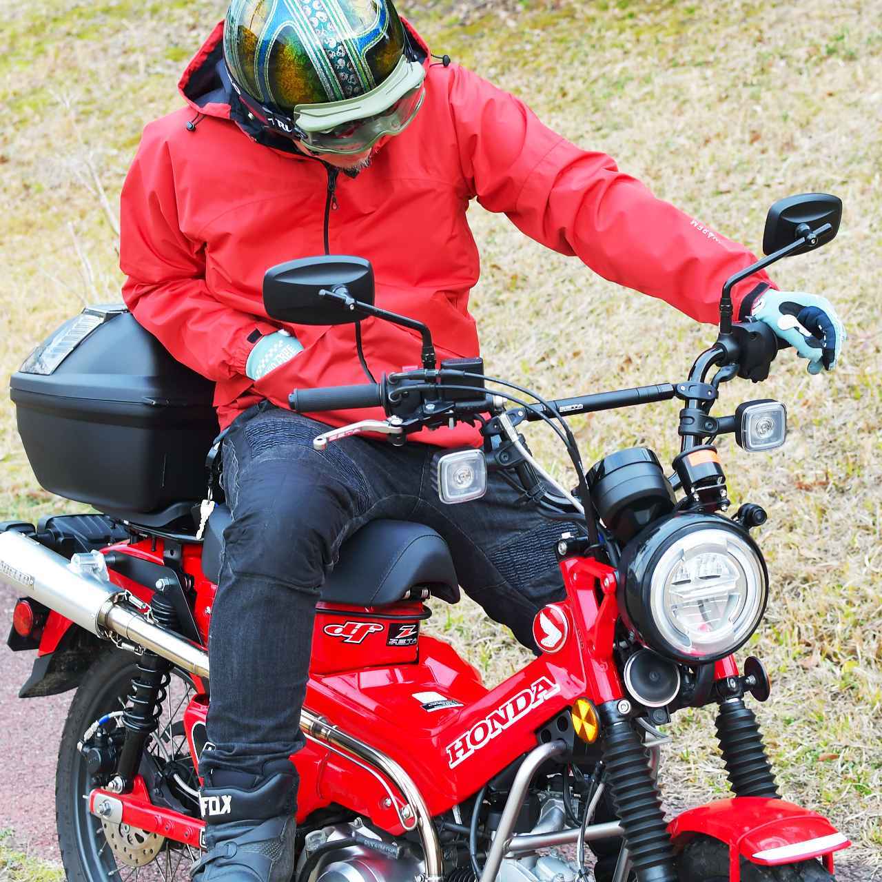 画像: HONDA二輪デザイナーが監修した、ワークマンのライダー向け新作レインウェア。ハンターカブやC125をイメージさせるスペシャルなレインウェアだぞ〈若林浩志のスーパー・カブカブ・ダイアリーズ Vol.258〉 - webオートバイ