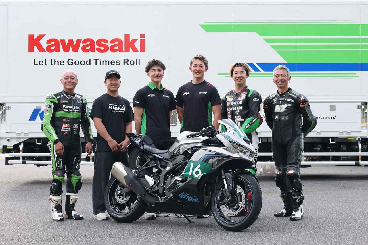 画像: ▲(左から)西嶋修監督、佐野勝人選手、中山耀介選手、岩戸亮介選手、佐野優人選手、柳川明選手。