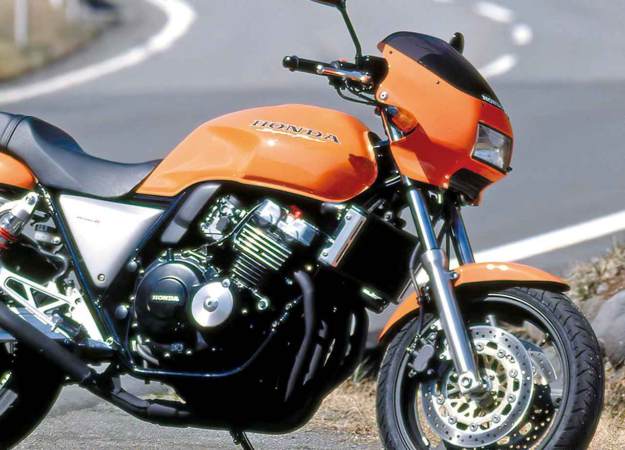 画像 : 21番目の画像 - 【写真25枚】ホンダ「CB400 SUPER FOUR」（2022）「CB400 SUPER FOUR E-Clutch Concept」（2026） - webオートバイ