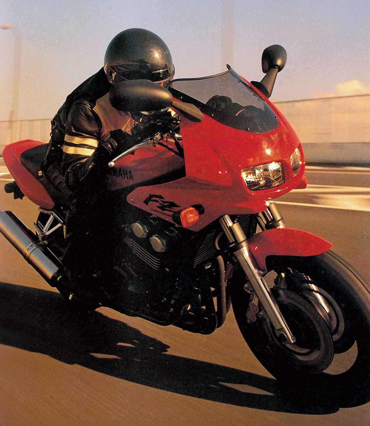 画像 : 13番目の画像 - 【写真13枚】ヤマハ「XJR400R」「XJR400R II」 - webオートバイ