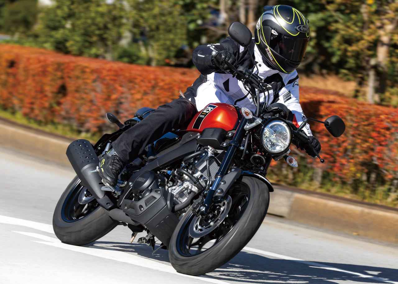 画像: ヤマハ「XSR125」インプレ|ゆとりある乗り味が楽しいスタイリッシュなロードスター - webオートバイ