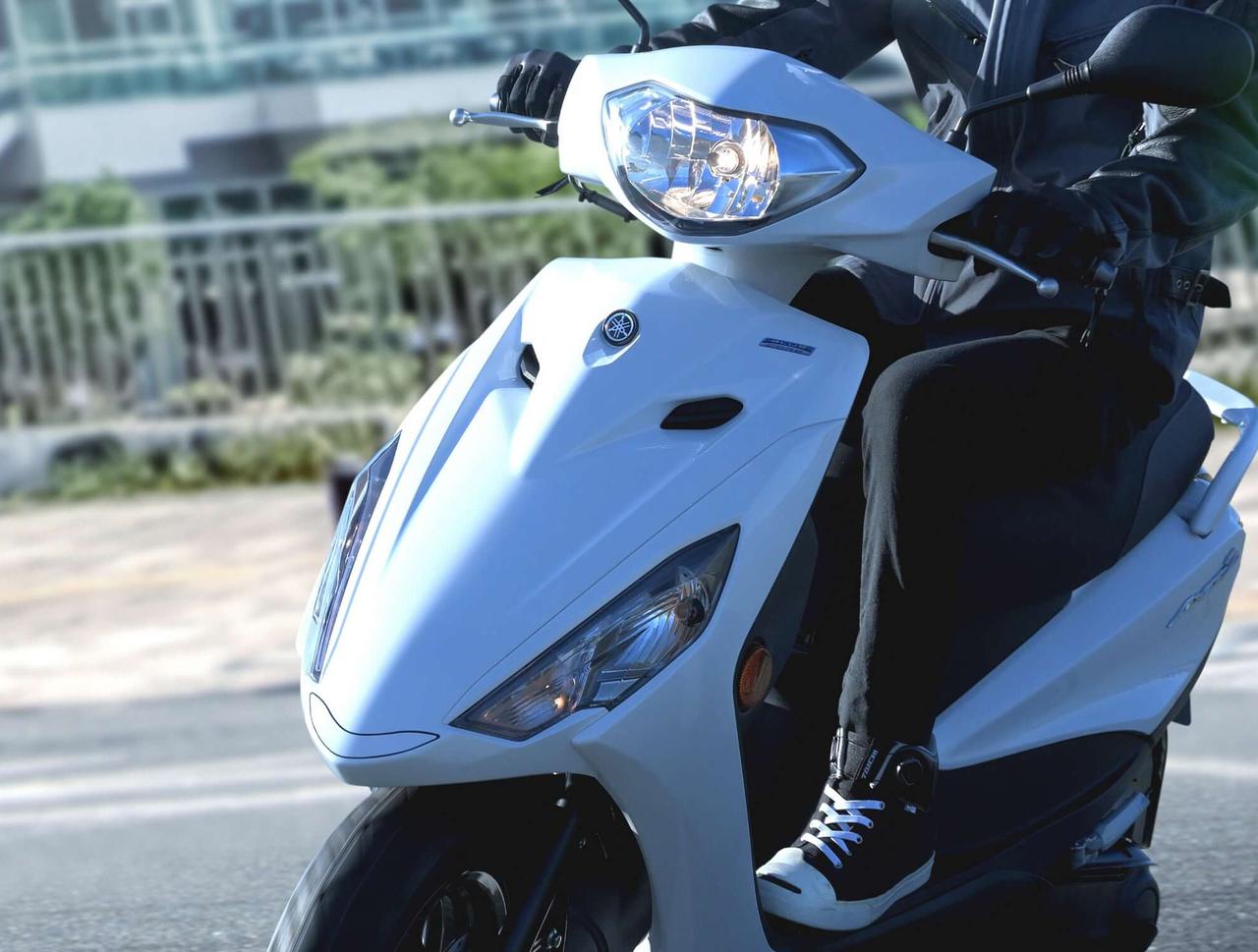 画像: 51.9km/hの超低燃費スクーター・ヤマハ「アクシス Z」が2026年モデルで新色に！ 計4色展開となり2026年3月31日に発売 - webオートバイ