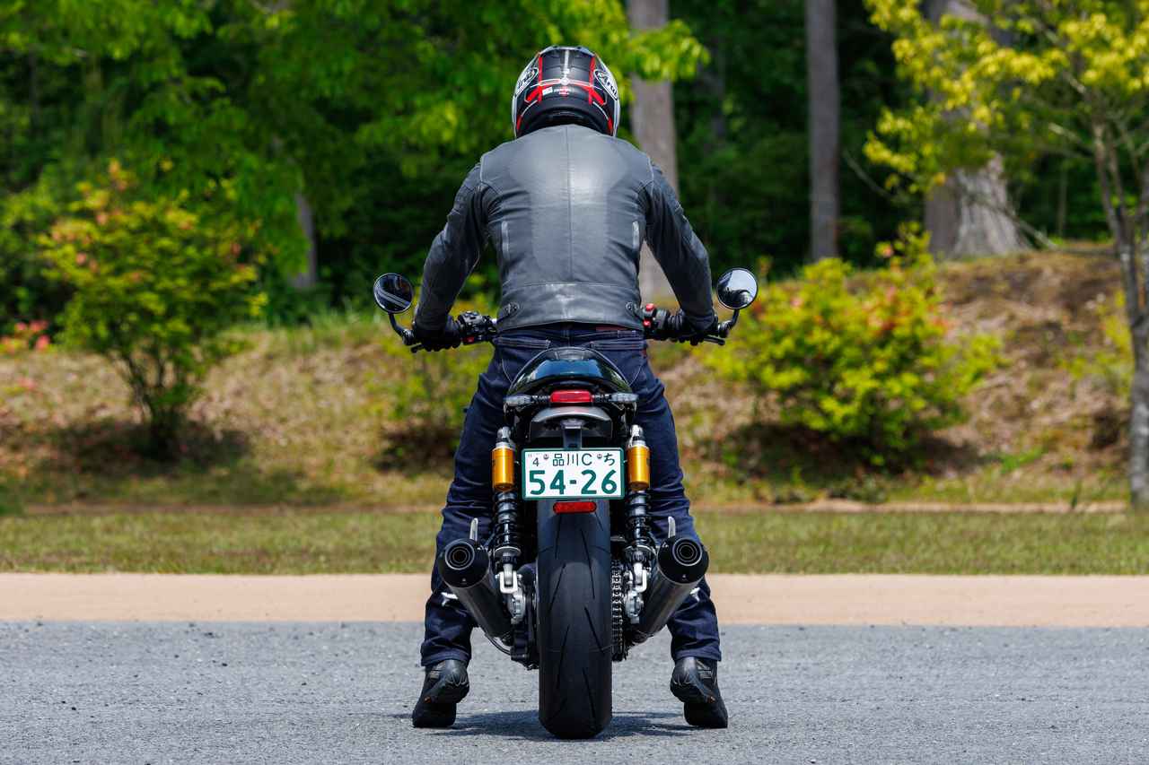 画像 : 6番目の画像 - 【写真18枚】トライアンフ「Speed Twin 1200 Cafe Racer Edition」 - webオートバイ