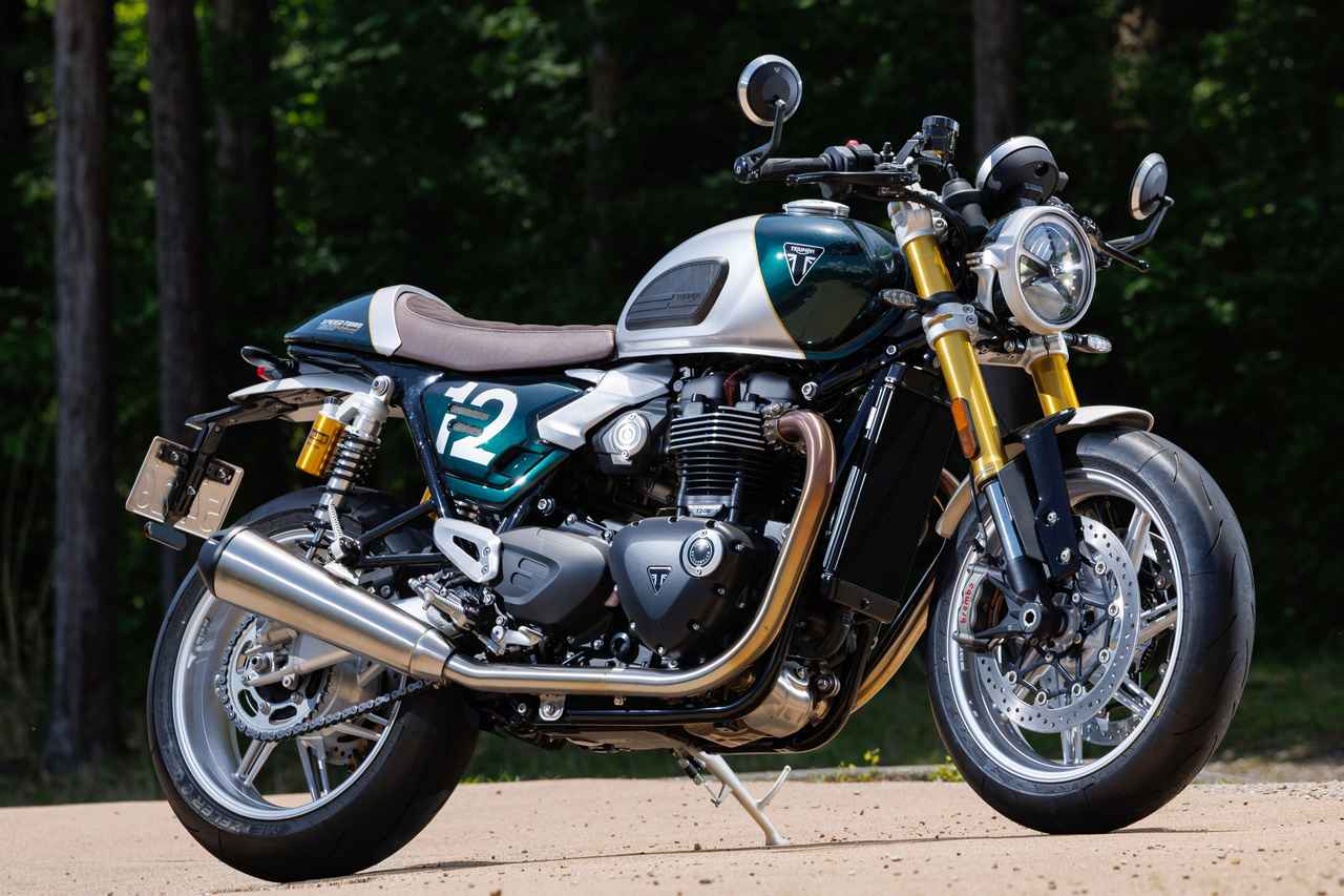画像: TRIUMPH Speed Twin 1200 Cafe Racer Edition 総排気量:1200cc エンジン形式:水冷4ストOHC4バルブ並列2気筒 シート高:810mm 車両重量:217kg 価格:251万9000円 発売:2026年2月(世界800台限定)