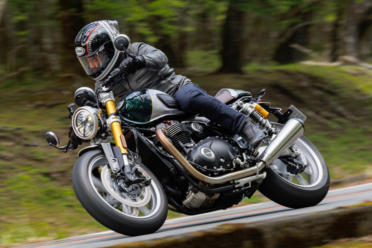 画像3: トライアンフ「Speed Twin 1200 Cafe Racer Edition」インプレ(小川 勤)