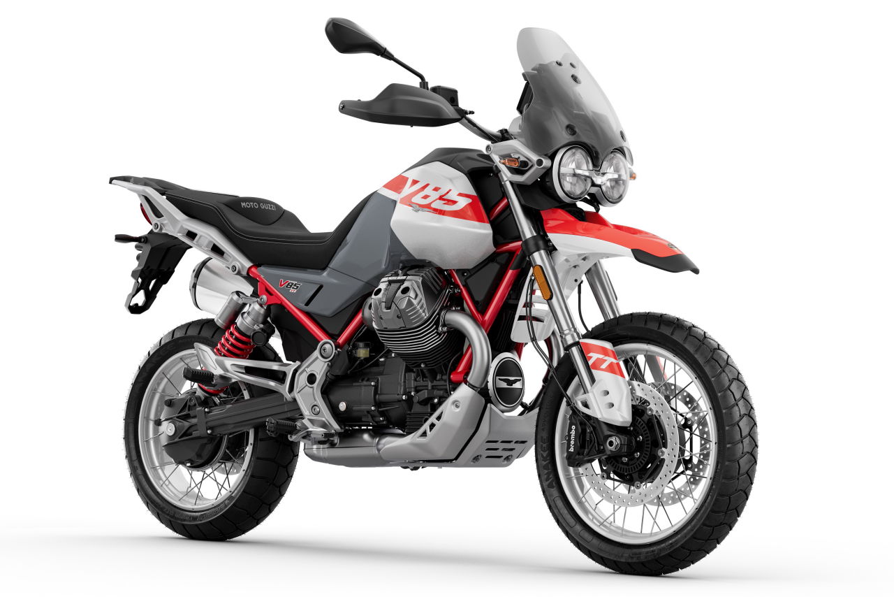 画像1: MOTO GUZZI V85TT 2026年モデル 総排気量:853cc エンジン形式:空冷4ストSOHC2バルブV型2気筒 シート高:830mm 車両重量:230kg 受注開始日:2026年5月29日(金) 出荷時期:2026年7月より順次 税込価格:180万4000円
