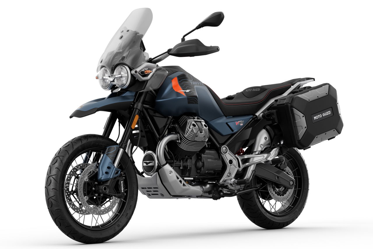 画像2: MOTO GUZZI V85TT TRAVEL 2026年モデル 総排気量:853cc エンジン形式:空冷4ストSOHC2バルブV型2気筒 シート高:830mm 車両重量:243kg 受注開始日:2026年5月29日(金) 出荷時期:2026年7月より順次 税込価格:198万円