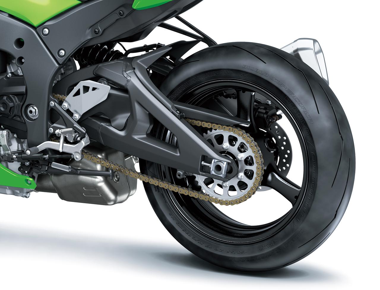 画像3: 【価格・発売日発表！】カワサキ「Ninja ZX-10R」 ダウンフォース25%UPの新作エアロでサーキットの王者がさらに進化！
