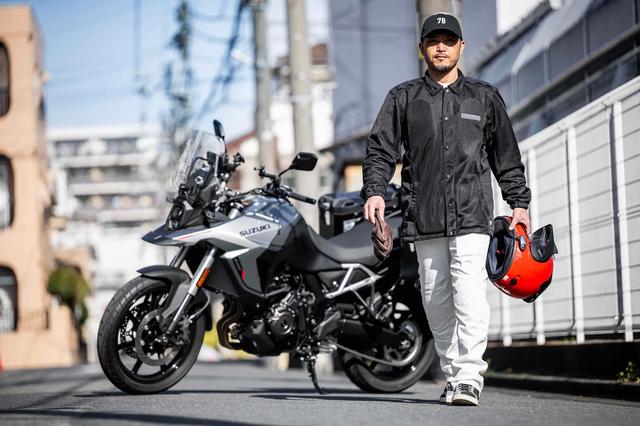 画像: BMCのオーナーでありデザイナーのローリー青野氏は、毎シーズン、自ら試着しての走行テストを繰り返すことで商品の改良点、改善点を徹底的に洗い出し、空冷式シリーズを進化させ続けています。