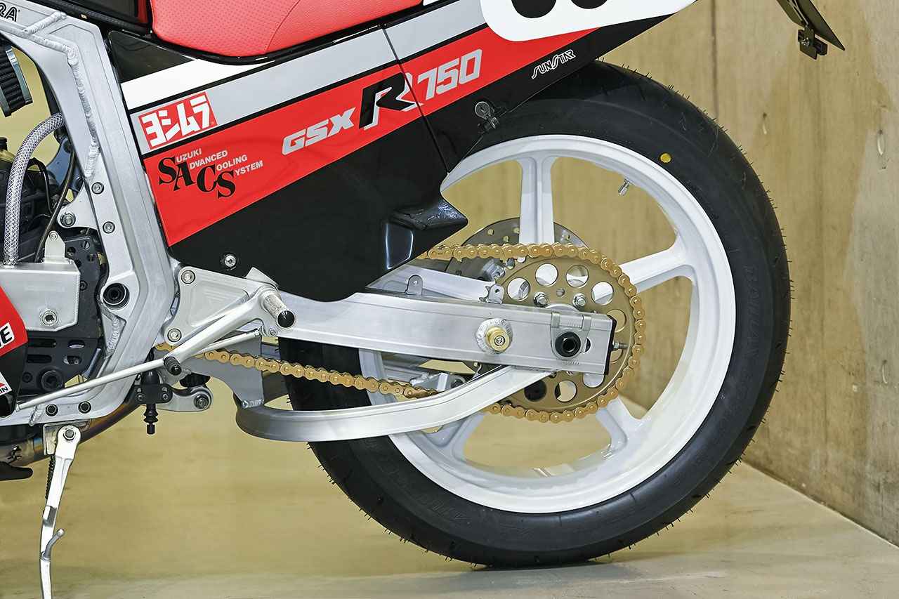 画像13: ヨシムラ「GSX-R750 #604 COMPLETE MACHINE」各部解説