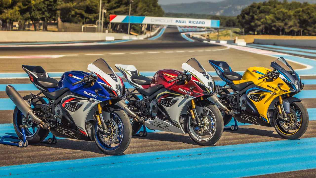 画像: SUZUKI GSX-R1000R 2026年モデル(欧州仕様) 総排気量:1000cc エンジン形式:水冷4ストDOHC4バルブ並列4気筒(195PS/13200rpm) シート高:825mm 車両重量:203kg 参考価格(英国):1万7599ポンド