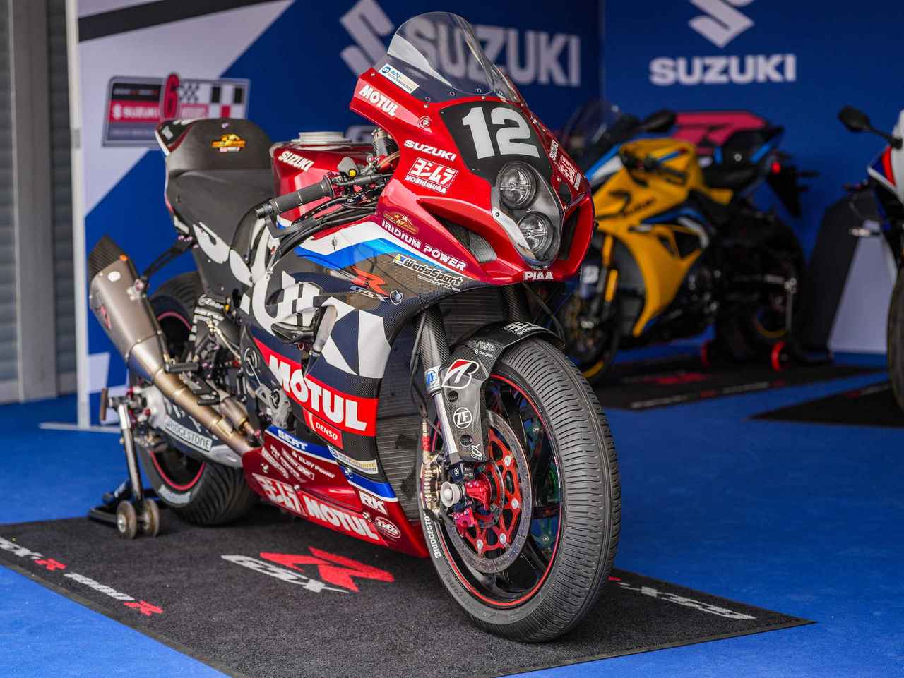 画像 : 21番目の画像 - 【画像22枚】スズキ「新型GSX-R1000R」が繰り広げた “The Suzuki 6 Hours” - webオートバイ