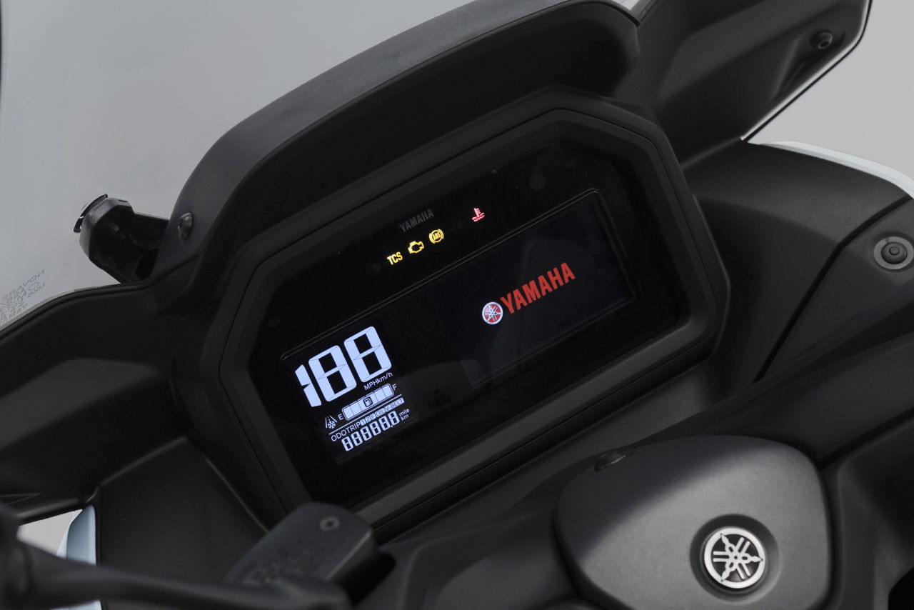 画像 : 6番目の画像 - 【画像22枚】ヤマハ「XMAX ABS」2026年モデルの写真 - webオートバイ