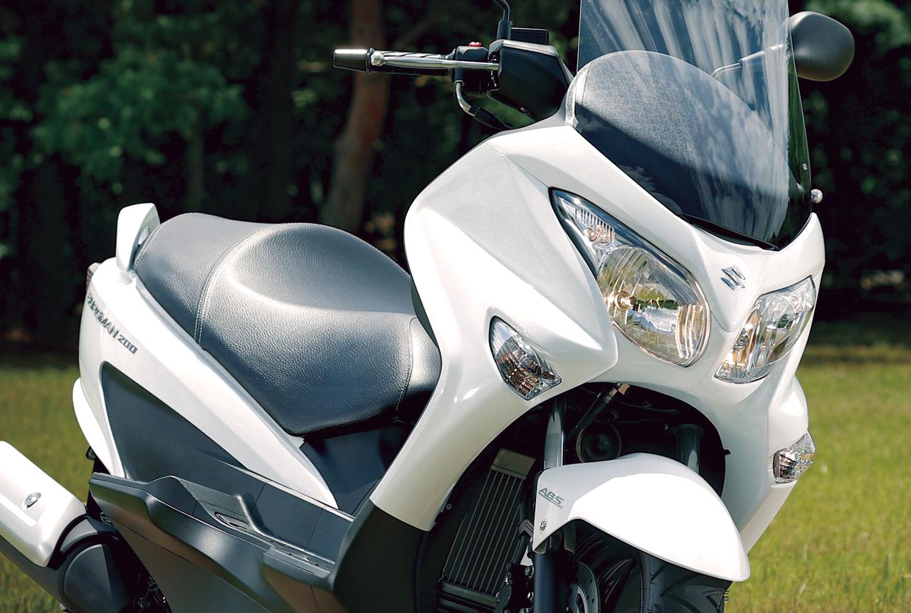 画像: スズキ「バーグマン200ABS」インプレ(2022) - webオートバイ