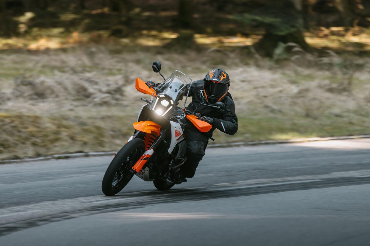 画像 : 11番目の画像 - 【写真11枚】KTM「390 ADVENTURE X」 - webオートバイ