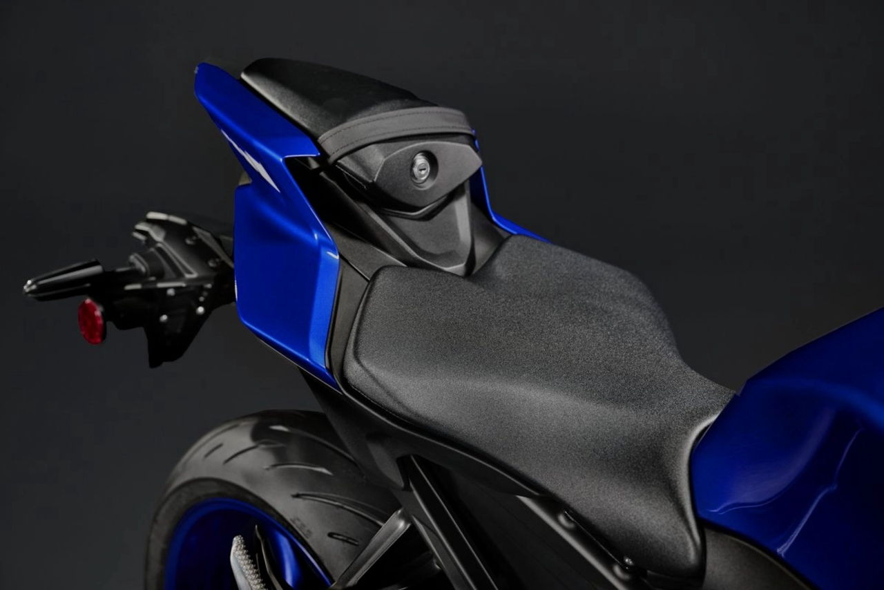 画像 : 41番目の画像 - 【画像46枚】斬新カラーの北米ヤマハ YZF-R9の全貌はコチラ - webオートバイ