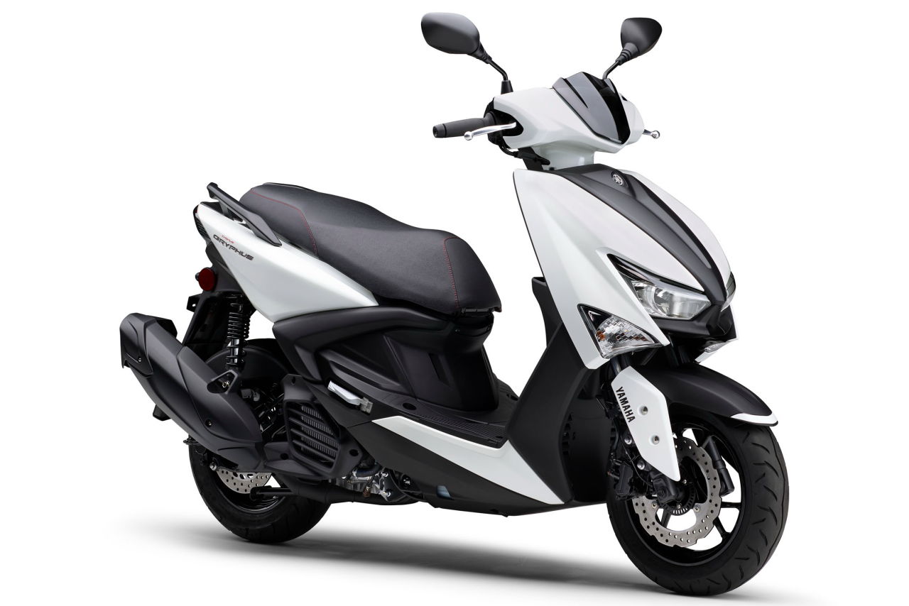 画像3: YAMAHA CYGNUS GRYPHUS 2025年モデル 総排気量：124cc エンジン形式：水冷4ストSOHC4バルブ単気筒（12PS/8000rpm） シート高：785mm 車両重量：125kg 発売日：2025年5月12日 税込価格：37万400円（黄、青、白、黒）