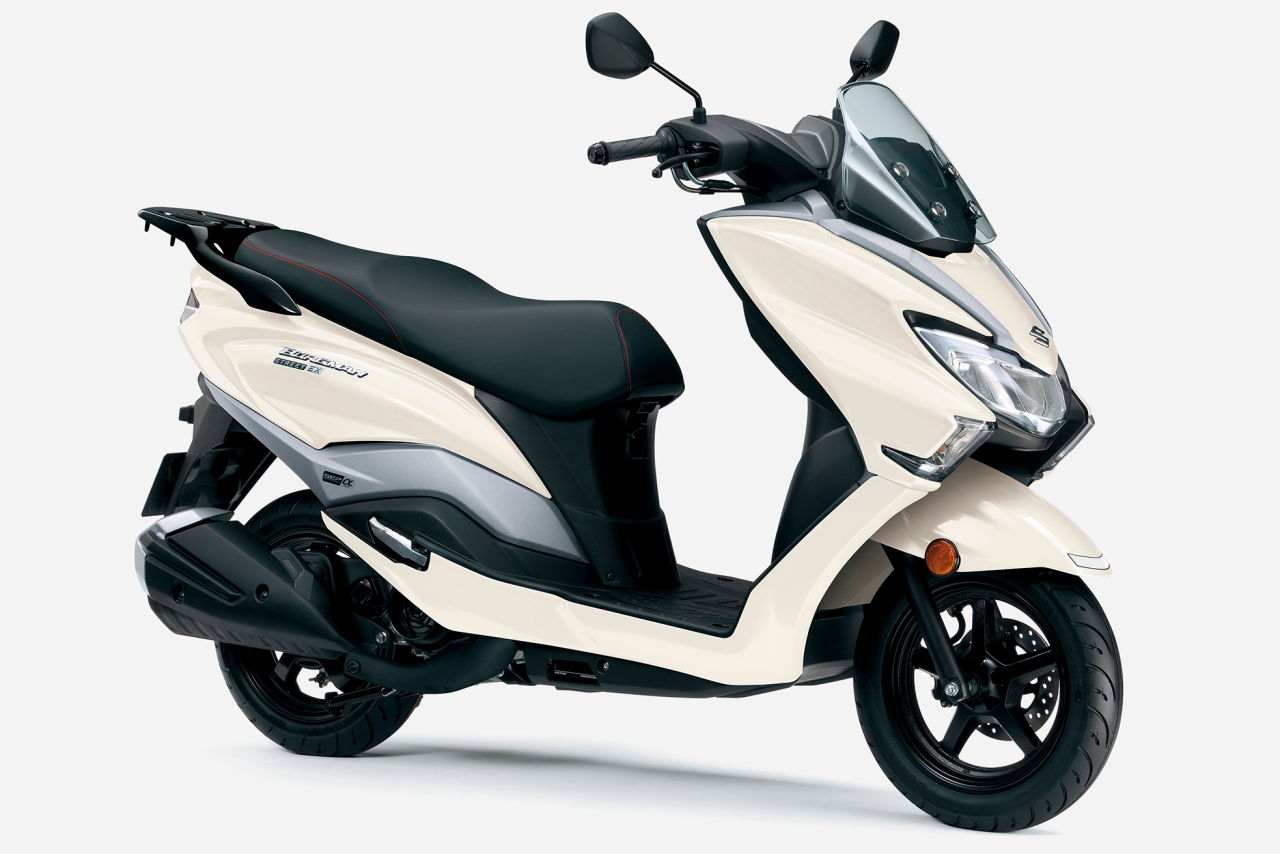 画像2: SUZUKI BURGMAN STREET 125EX 2025年モデル 総排気量：124cc エンジン形式：空冷4ストSOHC2バルブ単気筒（8.3PS/6500rpm） シート高：780mm 車両重量：112kg 発売日：2025年6月6日 税込価格：31万7900円（青、白、黒）