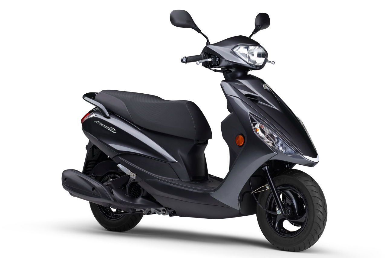 画像3: YAMAHA AXIS Z 2026年モデル 総排気量：124cc エンジン形式：空冷4ストSOHC2バルブ単気筒（8.3PS/7000rpm） シート高：770mm 車両重量：100kg 発売日：2026年3月31日 税込価格：29万2600円（白、青、暗灰、黒）