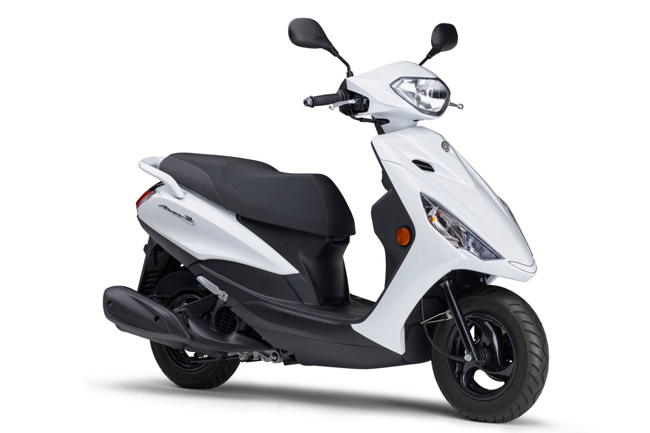 画像1: YAMAHA AXIS Z 2026年モデル 総排気量：124cc エンジン形式：空冷4ストSOHC2バルブ単気筒（8.3PS/7000rpm） シート高：770mm 車両重量：100kg 発売日：2026年3月31日 税込価格：29万2600円（白、青、暗灰、黒）