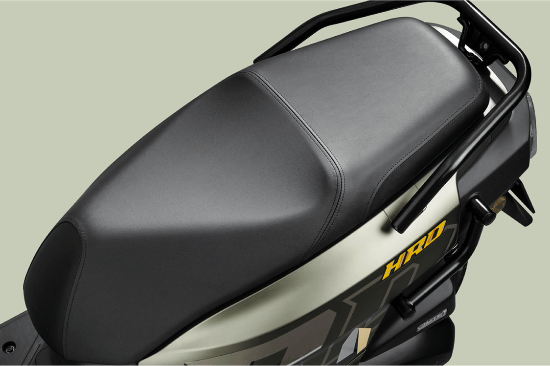 画像 : 13番目の画像 - 「【日本にも欲しい原2モデル！】ホンダ「Hoo Ride」はADV系とはひと味違うアドベンチャー・スクーター！【世界でがんばる!! 日本メーカーの珍車大図鑑 Vol.33】」のアルバム - webオートバイ