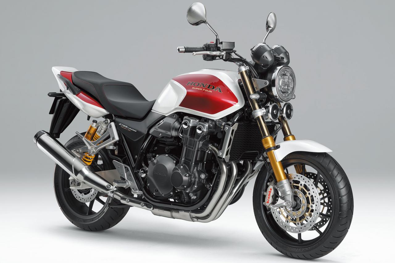 画像: 総排気量:1284cc エンジン形式:水冷4ストDOHC4バルブ並列4気筒 シート高:780mm/790mm(SP) 車両重量:266kg 発売日:2025年2月28日 税込価格:172万7000円/210万1000円(SP) ※写真はCB1300 SUPER FOUR SP FINAL EDITION