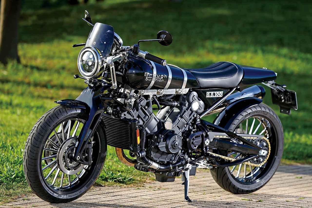 画像: Brough Superior S.S.100 総排気量：997cc エンジン形式：水冷4ストDOHC4バルブV型2気筒 シート高：820mm 車両重量：186kg（乾燥） 税込価格：1392万6000円 世界300台限定 問い合わせ：ブラフシューペリア モーターサイクルス ジャパン