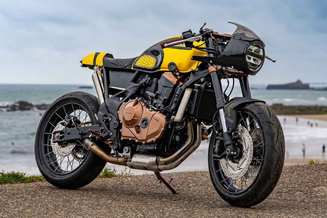 画像: 2) Sting Honey(スティング ハニー) – Honda Poland x Honda Sokół x Steel Choppers