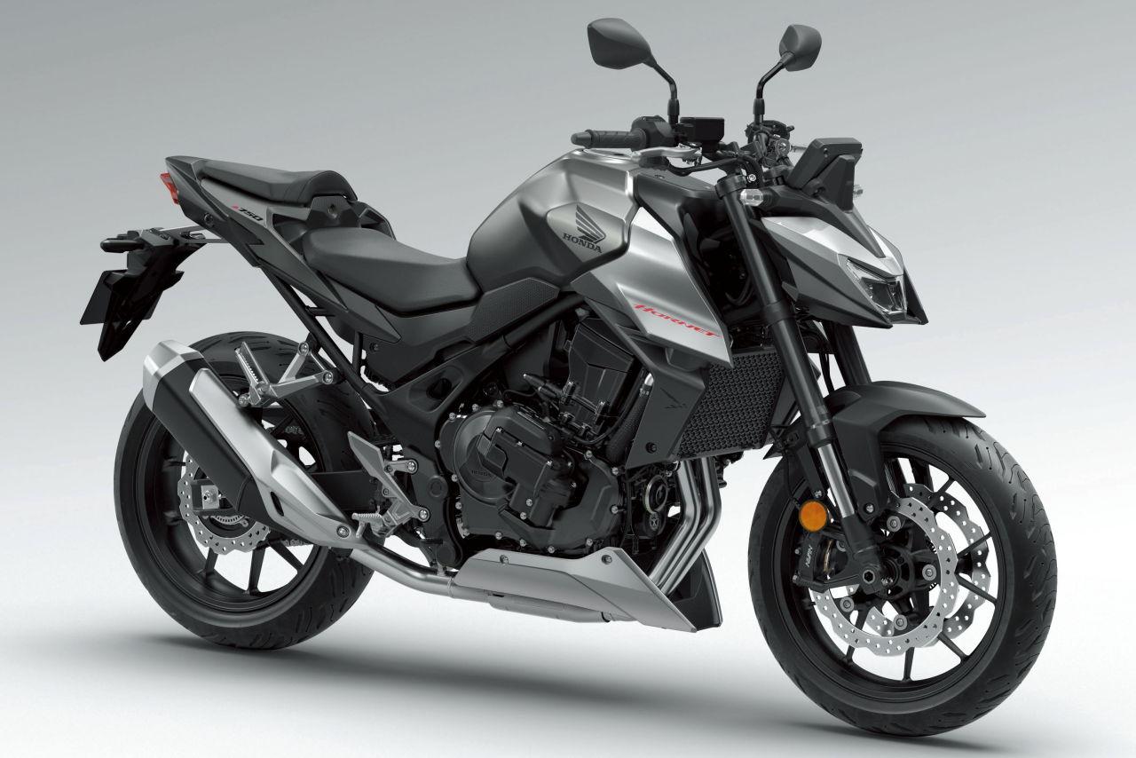 画像: 総排気量：754cc エンジン形式：水冷4ストOHC4バルブ2気筒 シート高：795mm 車両重量：196kg 発売日：2026年4月16日 税込価格：114万9500円