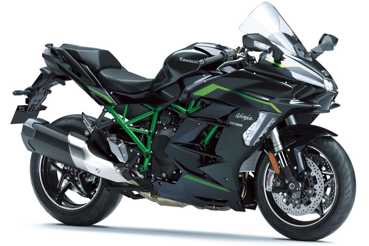 画像: 総排気量：998cc エンジン形式：水冷4ストDOHC4バルブ並列4気筒 シート高：820mm 車両重量：267kg 発売日：2025年11月1日 税込価格：313万5000円
