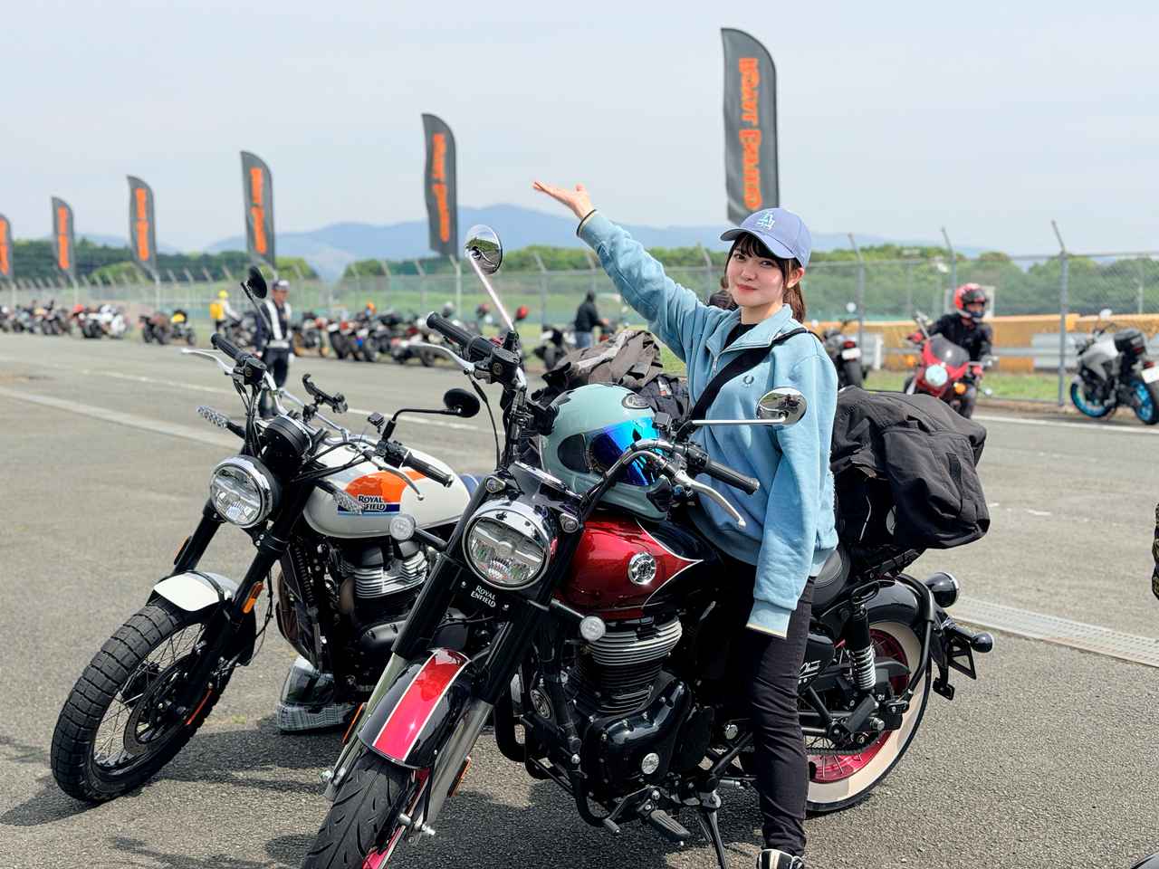 画像: 翌日の決勝は記録的な大雨だったので、バイクで来られたのは土曜日まででした。実はここで、ソフトクリームを食べる前に削りいちごを堪能してます。