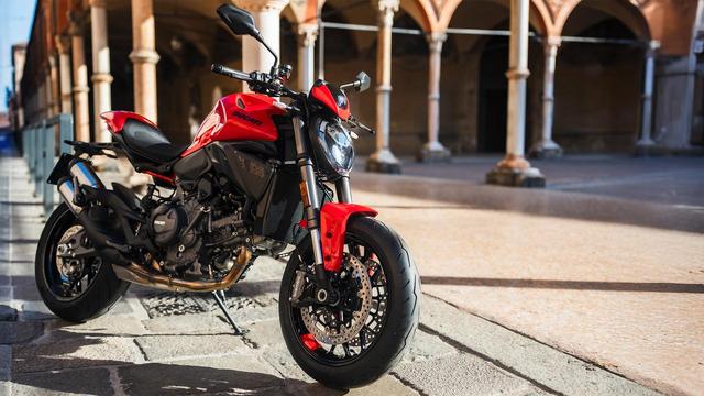 画像2: ▶▶▶新型モンスター デビューフェアは7月20日まで www.ducati.com