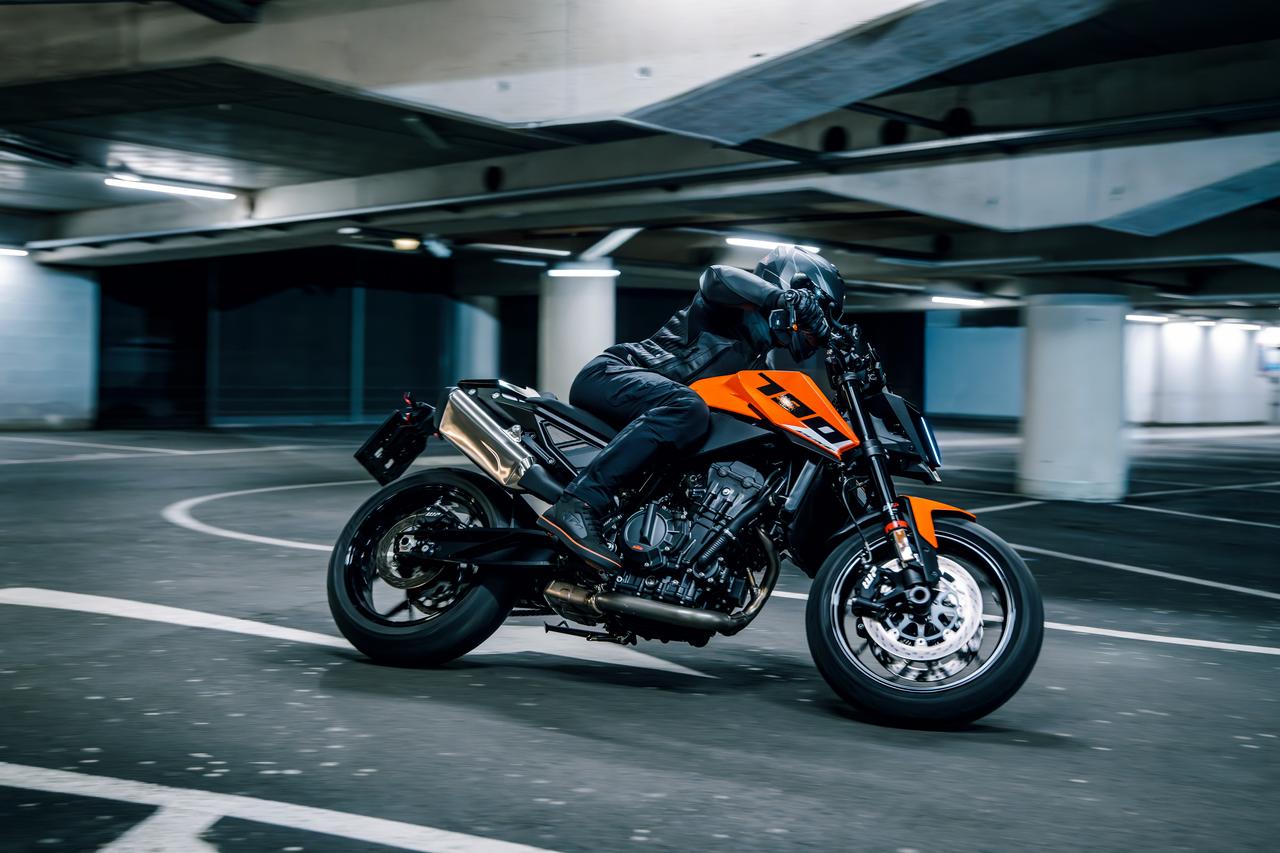画像 : 12番目の画像 - 【写真17枚】KTM「790DUKE」 - webオートバイ