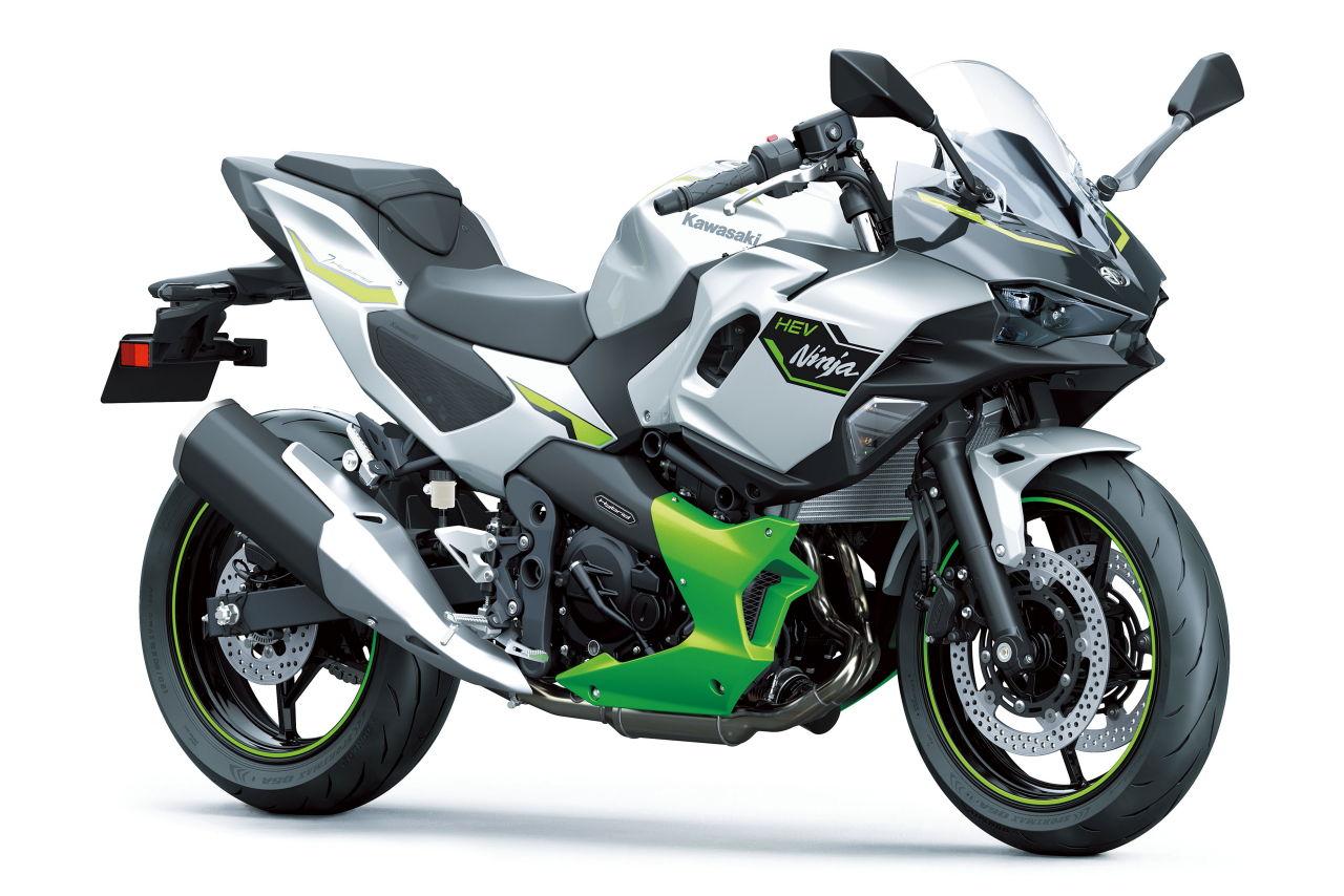 画像: 総排気量:451cc エンジン形式:水冷4ストDOHC4バルブ並列2気筒 シート高:795mm 車両重量:228kg 発売日:2025年2月15日 税込価格:184万8000円