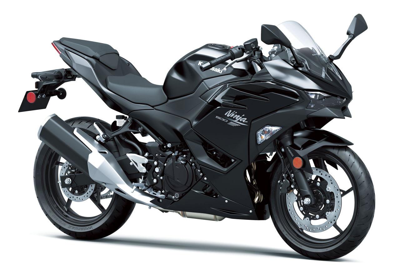 画像: 総排気量:451cc エンジン形式:水冷4ストDOHC4バルブ並列2気筒 シート高:785mm 車両重量:171kg 発売日:2026年2月28日 税込価格:89万1000円