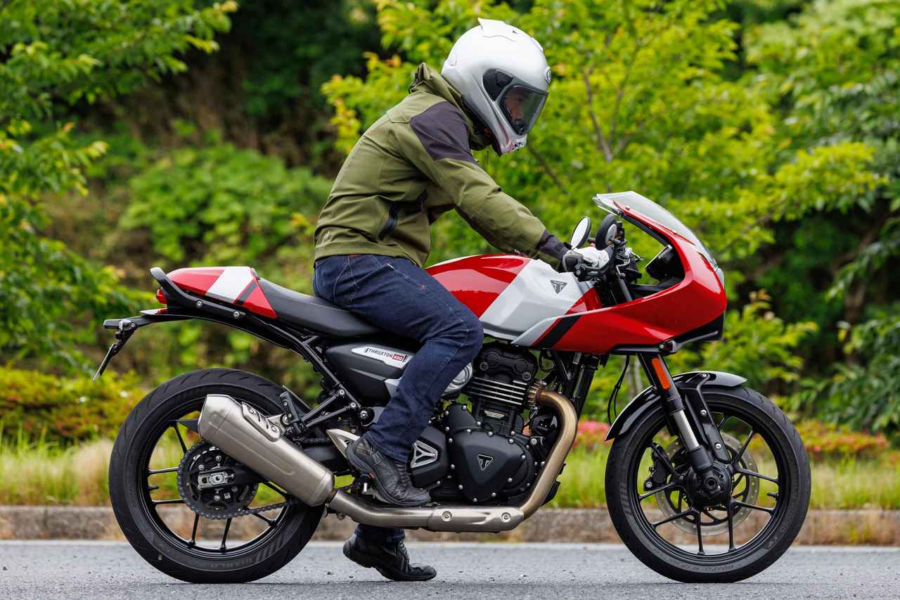 画像1: 個性的な2台が新たにラインアップ！ トライアンフ・最新400ccクラスモデル徹底比較！