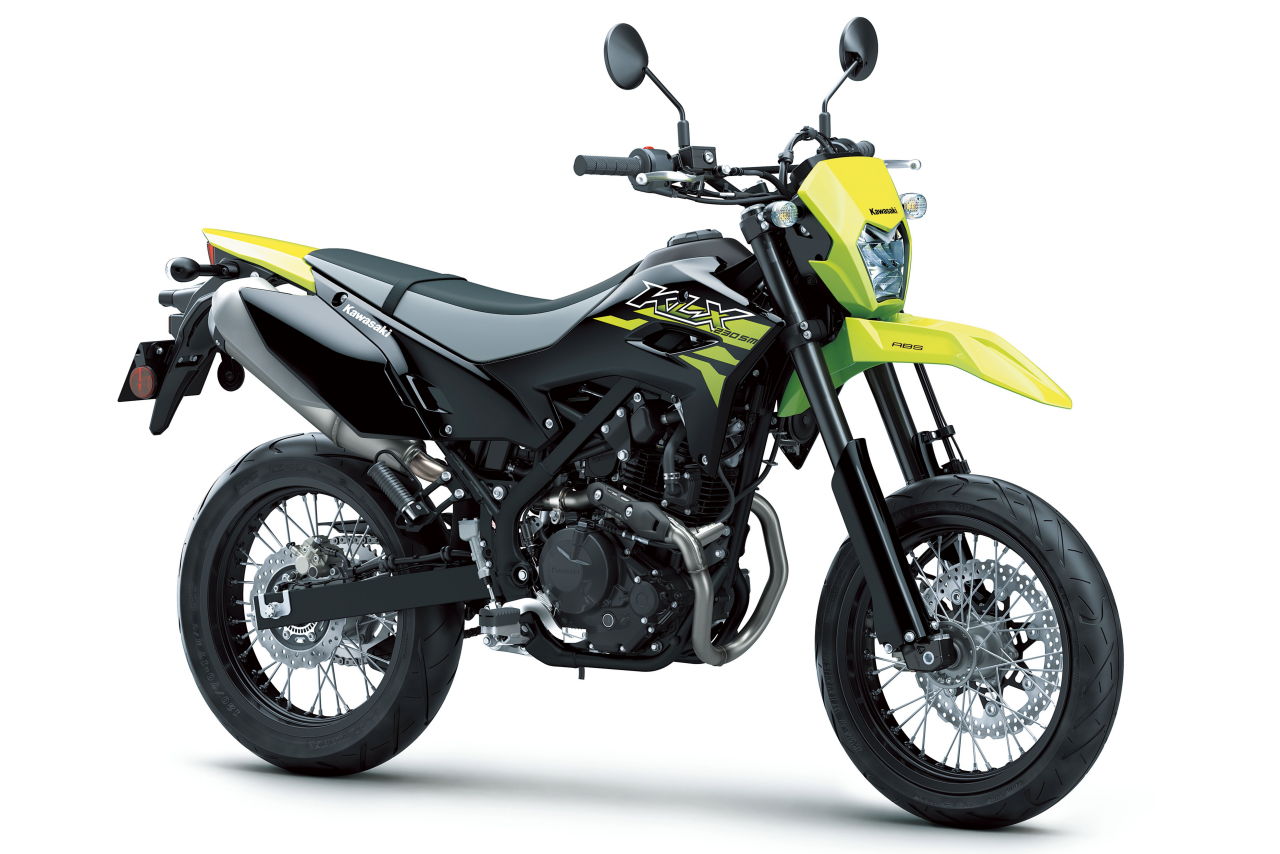 画像: 総排気量：232cc エンジン形式：空冷4ストOHC2バルブ単気筒 シート高：840mm 車両重量：137kg 発売日：2025年9月15日 税込価格：63万8000円