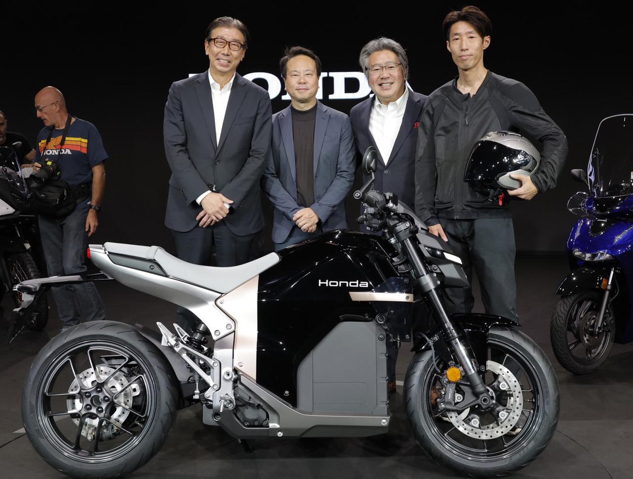 画像: わずか4.6秒で時速100km! ホンダ初のフルサイズEVスポーツ「WN7」誕生|自動車用急速充電に対応した革新的な1台【2026速報】 - webオートバイ